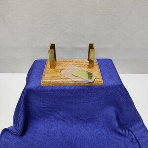 OLEE Oak & Brass Business Card Holder Presentation Stand Brass Name Plate NWOT